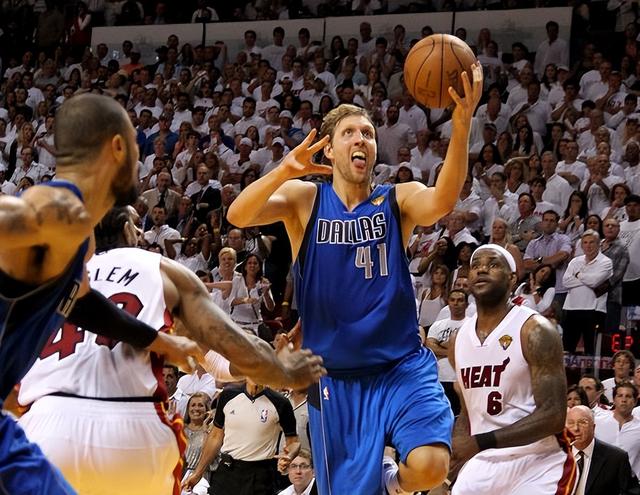 科维托娃重要时刻大比分获胜，热火带队取胜！